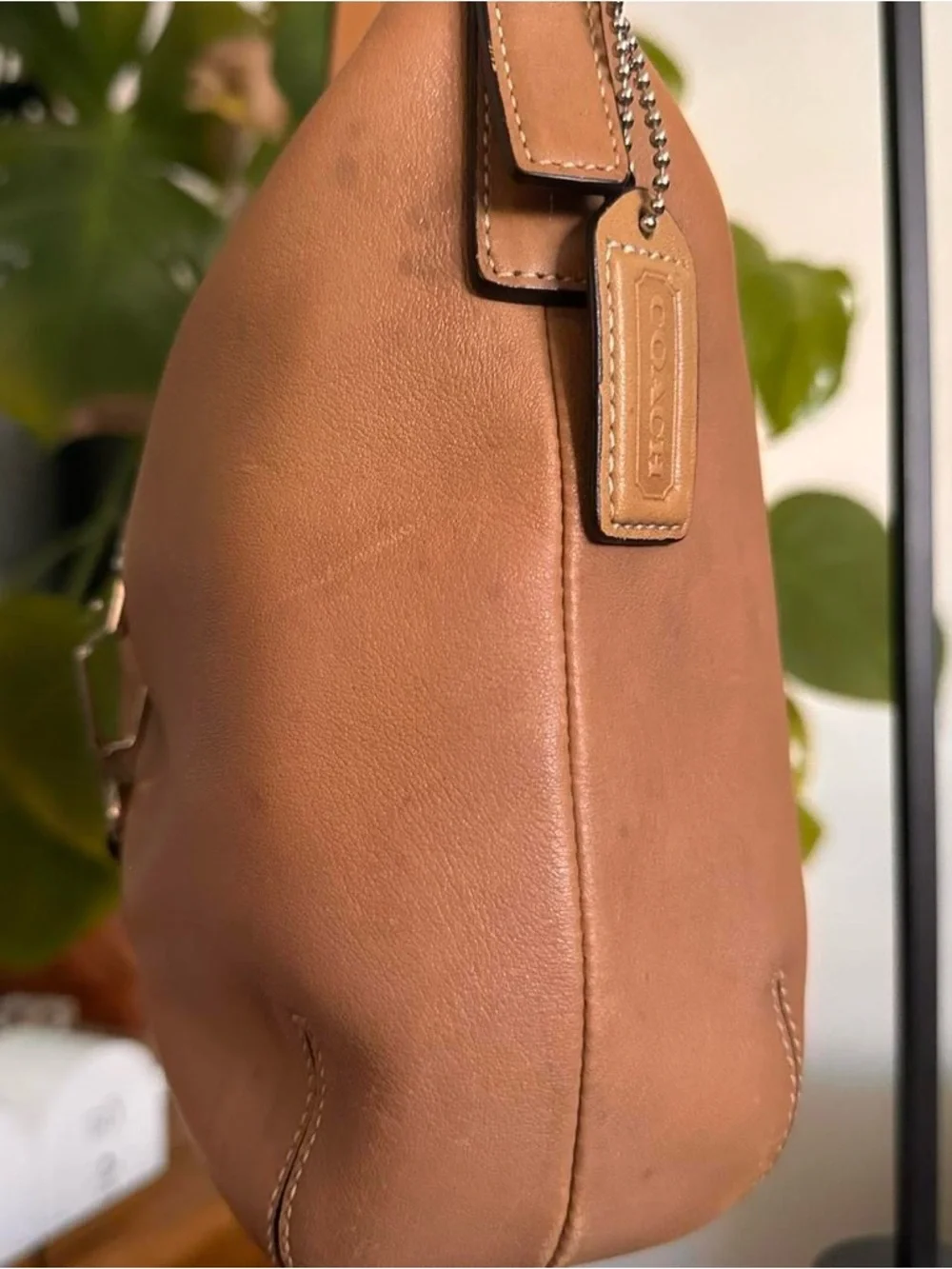 Y2k vintage Coach Tan Leather Hobo with Silver Buckle - Picture 3 of 8